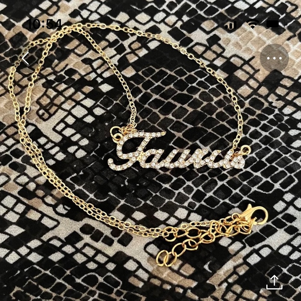 "Taurus” Necklace - Gold plated.